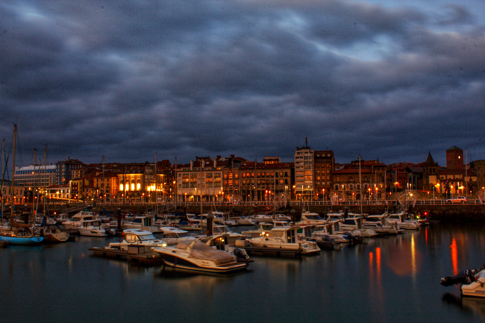 Gijón  Marina 