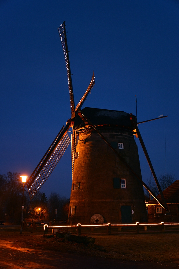 Gildehauser Mühle im Weihnachtsglanz