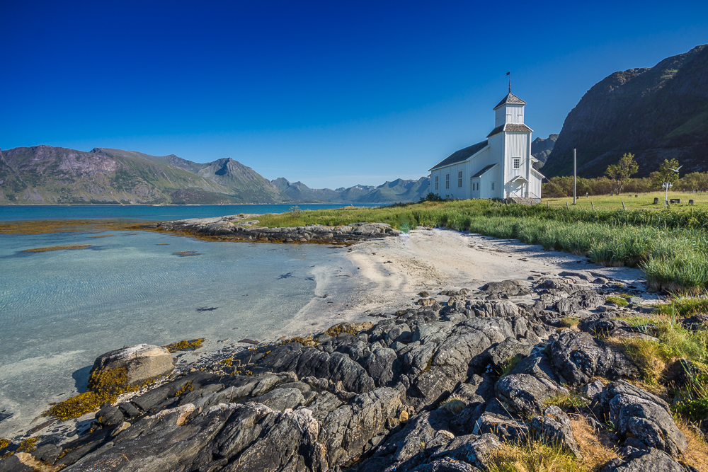 Gimsøy kirke - 2