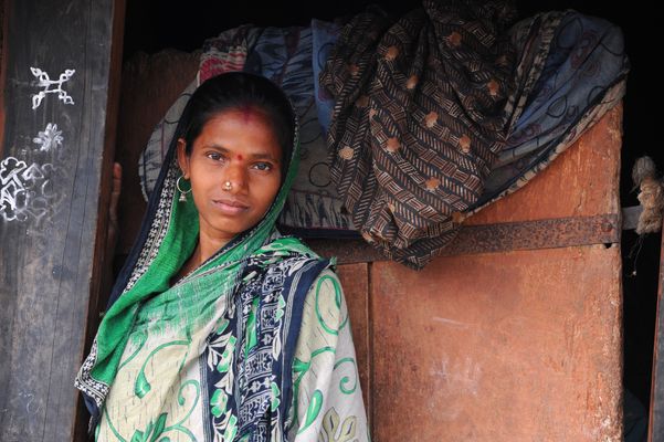 GIOVANE DONNA DELL'ORISSA