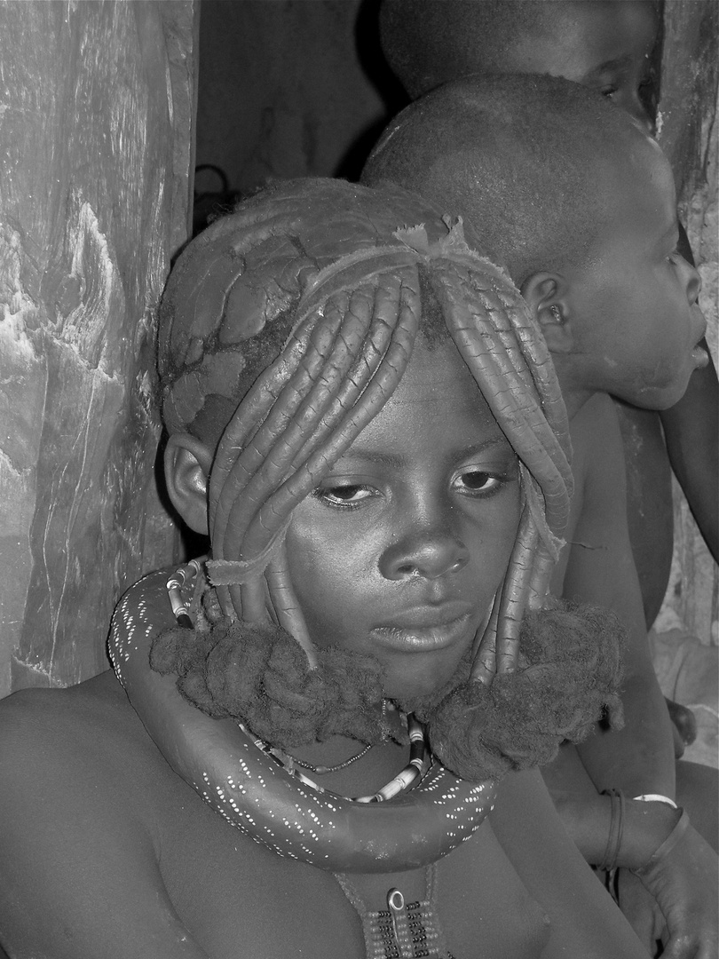 giovane himba - namibia