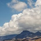 Gipfel und Wolken