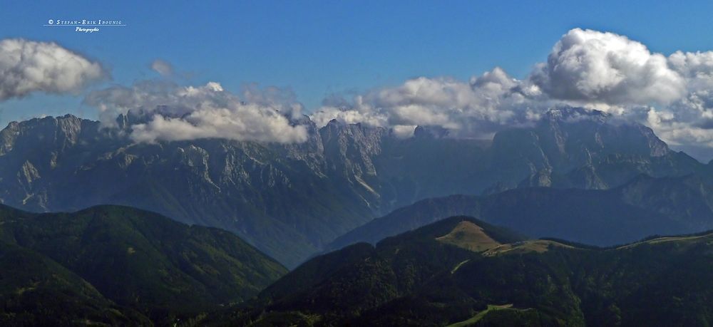 " Gipfelabstieg am Dobratsch "