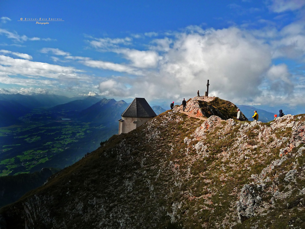 " Gipfelaufstieg am Dobratsch auf 2167m "