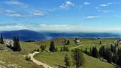 " Gipfelaufstieg am Dobratsch auf 2167m "