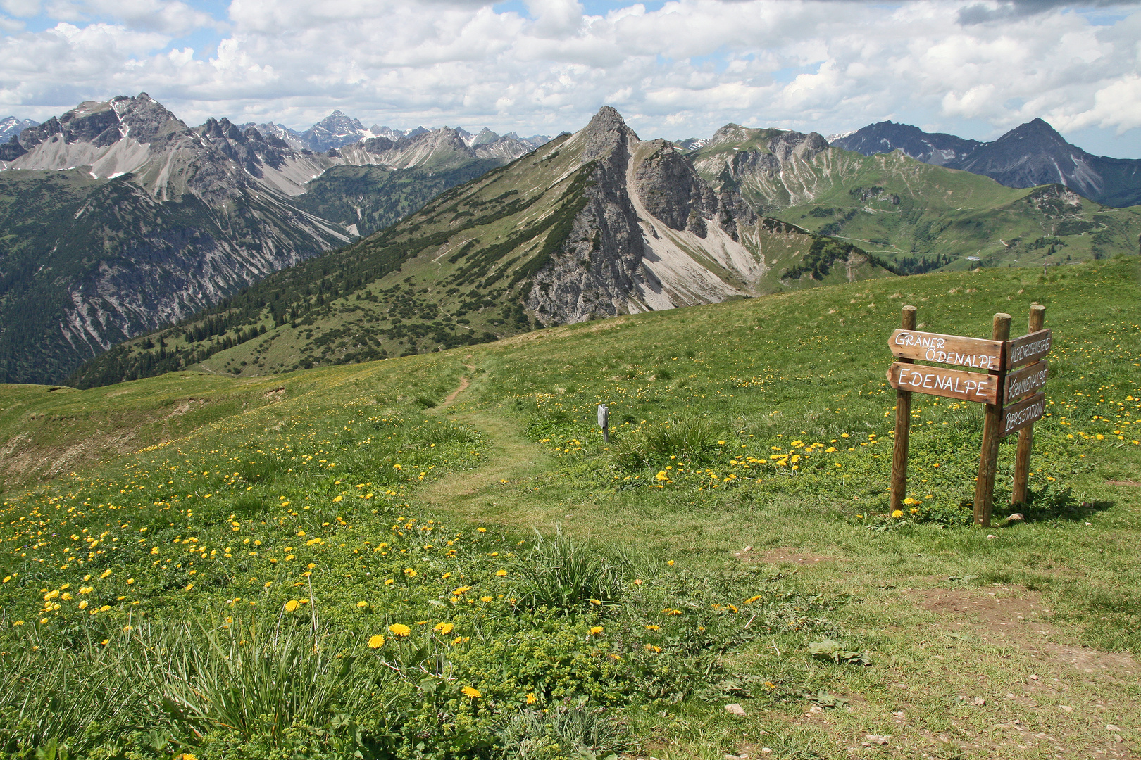 Gipfelausblick Krinnenspitze