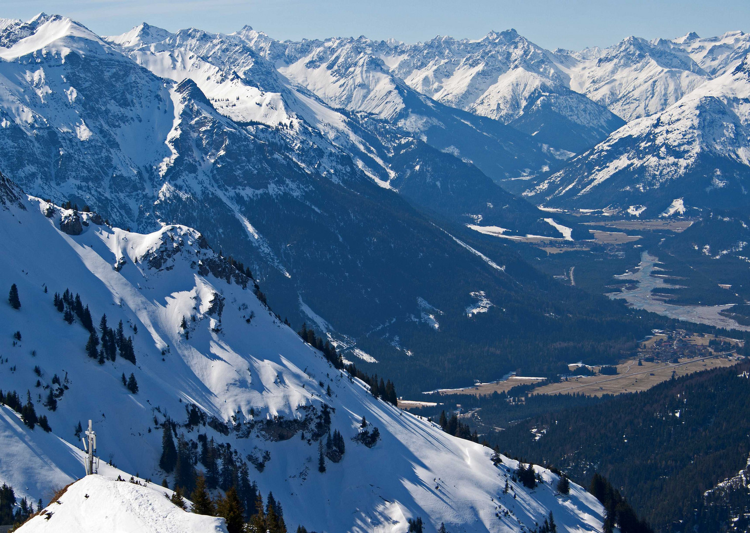 Gipfelblick bei Skitour ins Lechtal