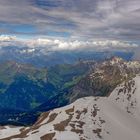 Gipfelblick von der Schesaplana über Gletscher ins Rheintal und zum Bodensee