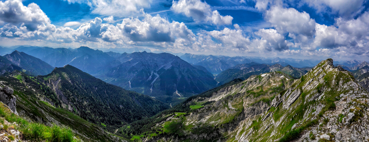 Gipfelglück auf der Hochplatte, 2.082m 