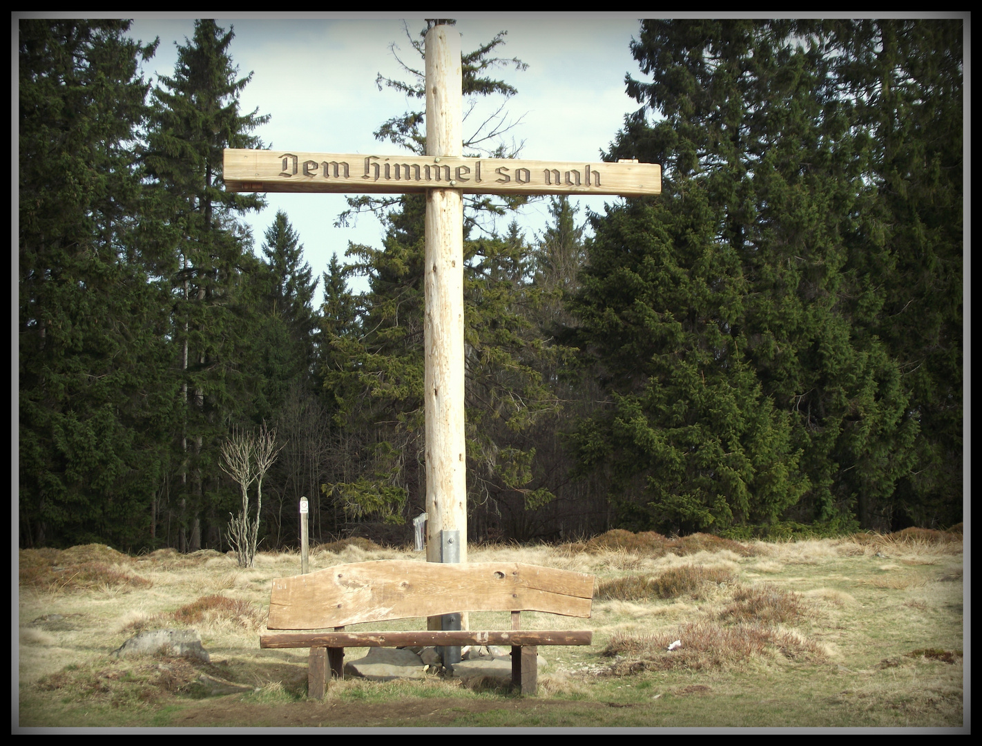 Gipfelkreuz am Gackerstein (663 m ü. NN)