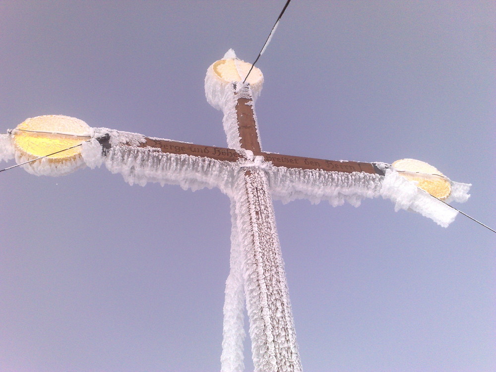 Gipfelkreuz am Rauschberg in der Nähe von Berchtesgaden