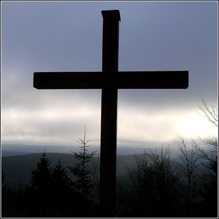 Gipfelkreuz an der Hunau Hütte