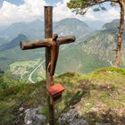 Gipfelkreuz auf dem Vogelspitz hoch über dem Saalachtal - Berchtesgadener Land