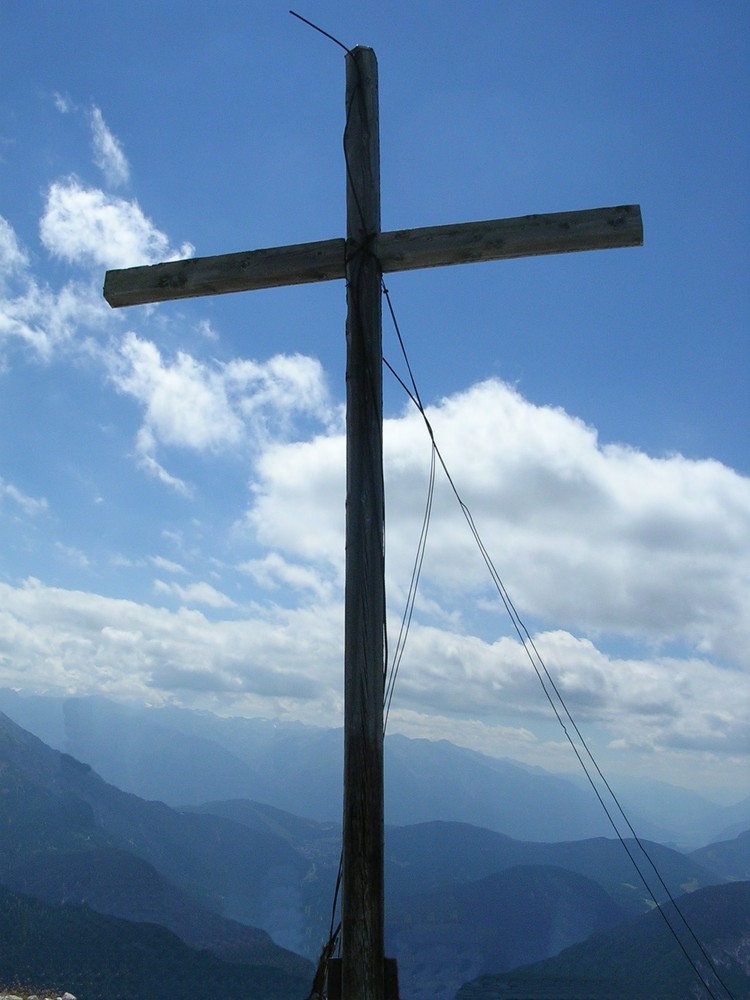 Gipfelkreuz der Brunnsteinspitze