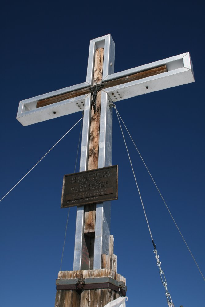 Gipfelkreuz Grossvenediger (3666 m)