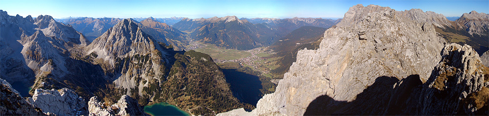 Gipfelpano-Tajakopf (2.450m)