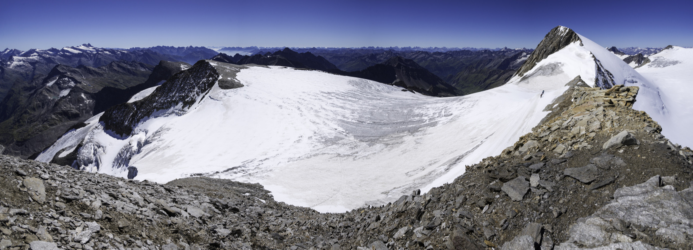 Gipfelpanorama auf der Schwarzen Wand