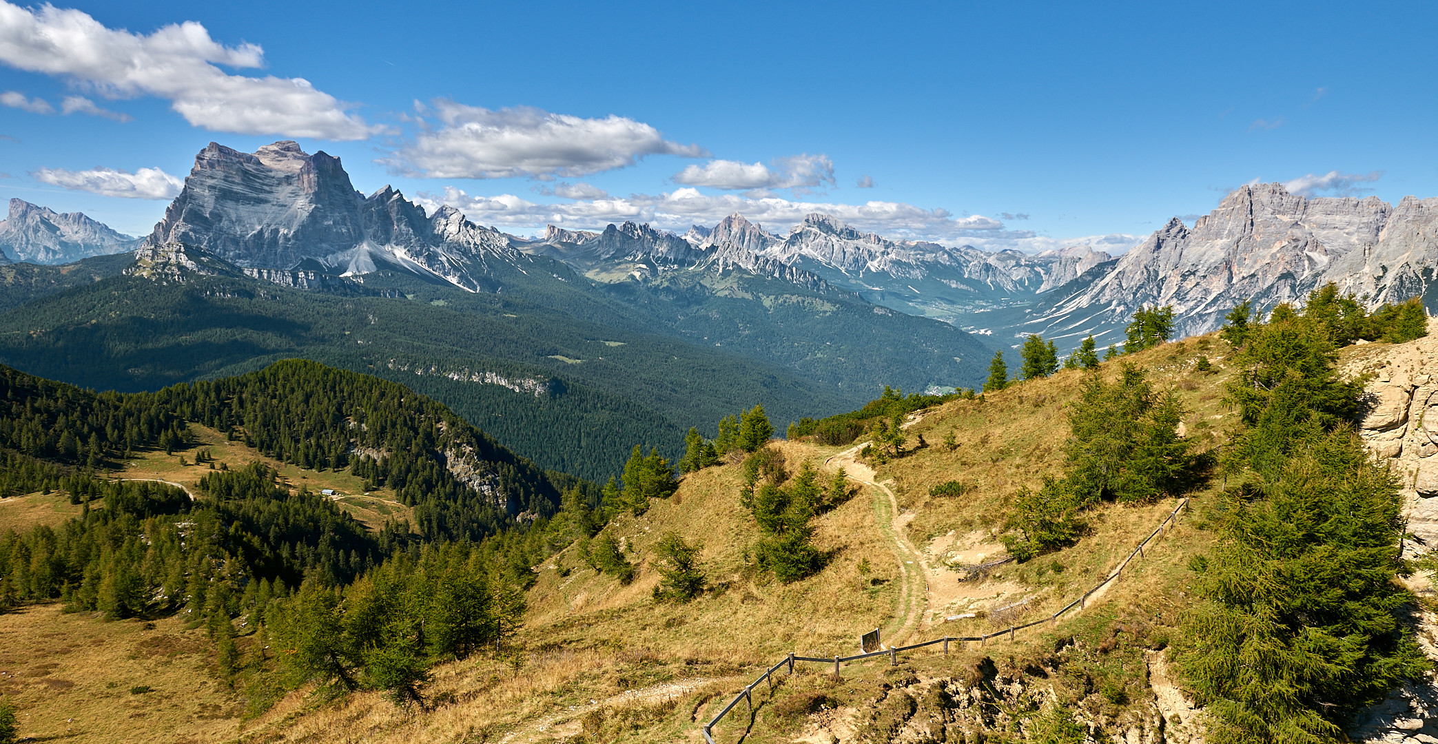 Gipfelschauen auf dem Monte Rite (2181 m). Herbst 2018