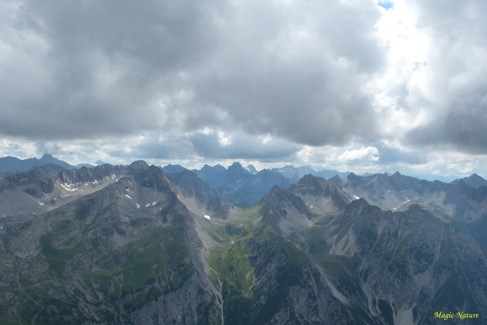 Gipfelsicht von der Kogelseespitze