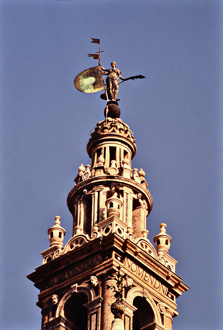 Giralda 03