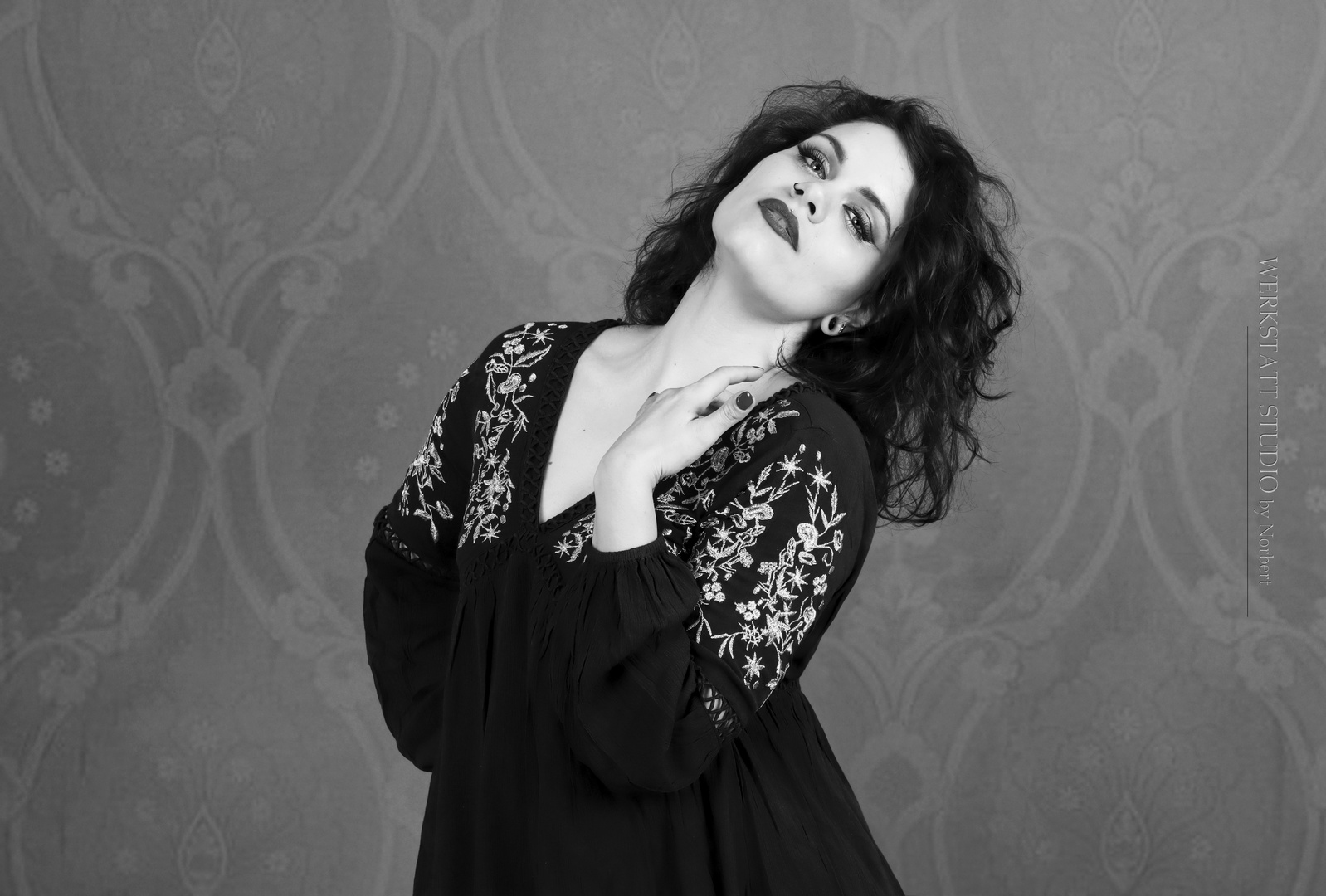 girl-2789-foto-bild-fashion-studio-frauen-bilder-auf-fotocommunity