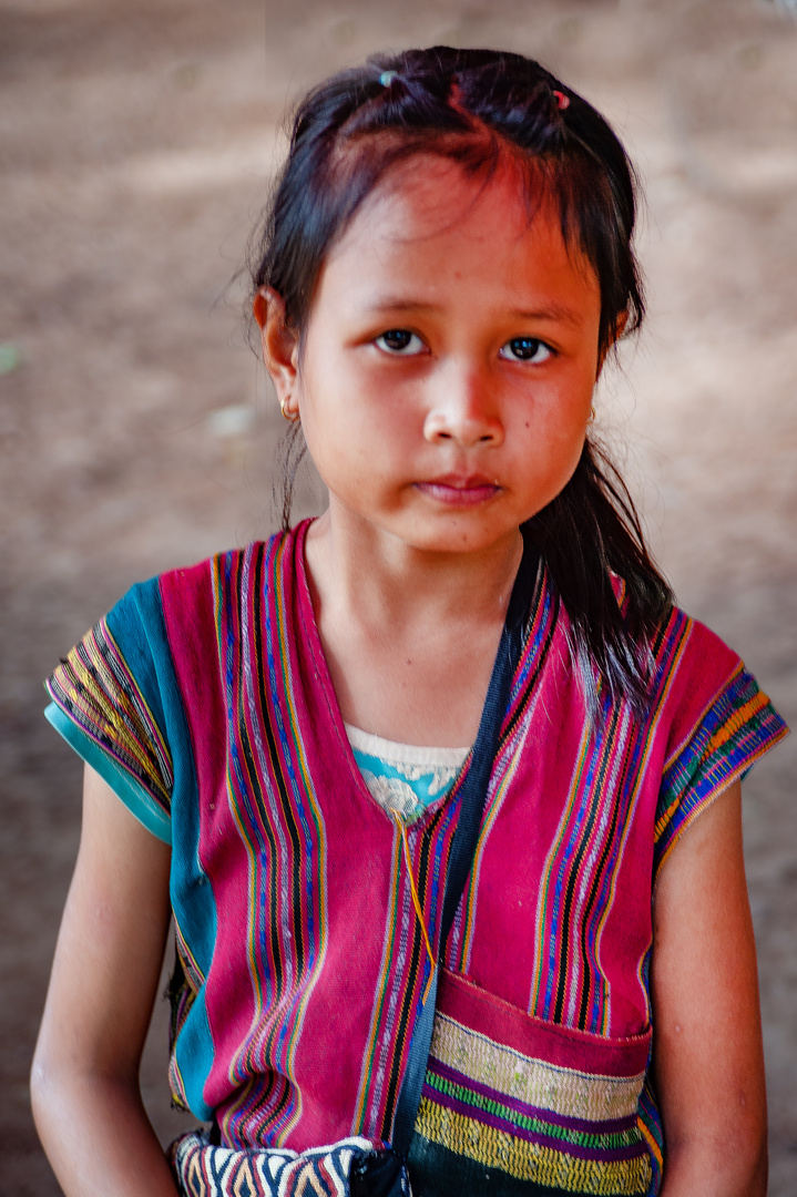 Girl at the market in Bolaven