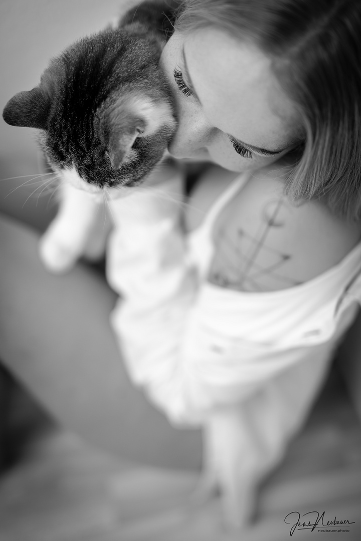 Girl & Cat