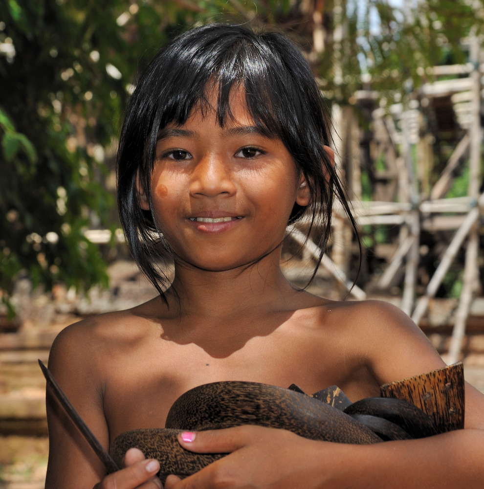 Girl from Batchum Temple