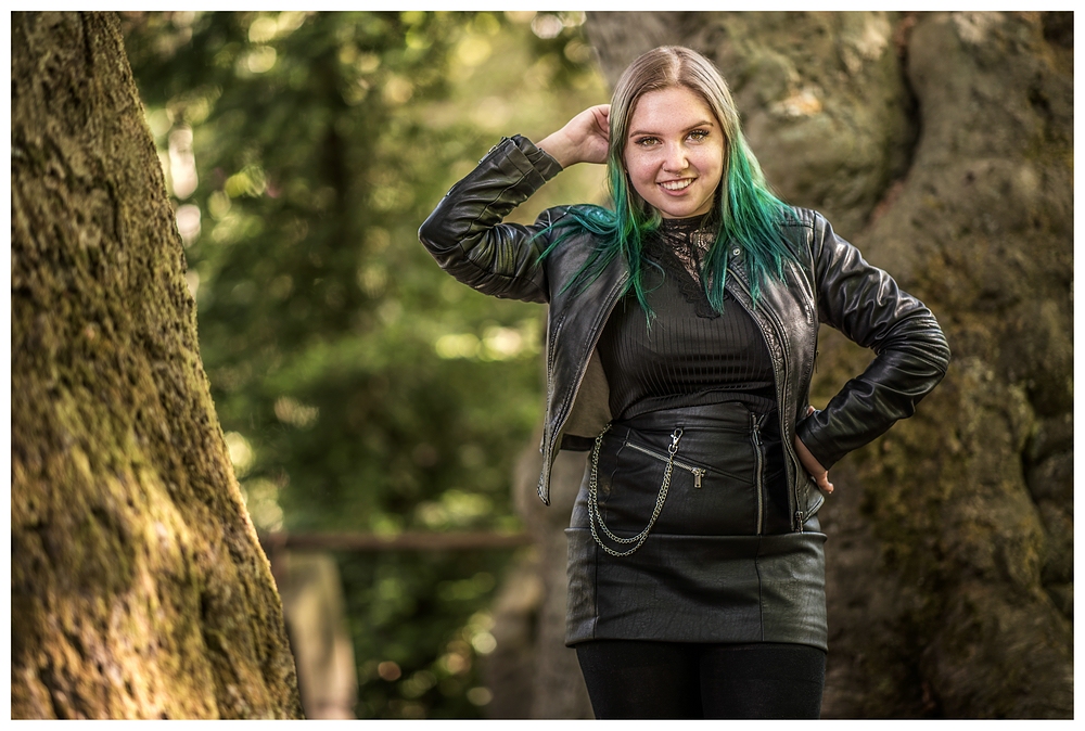 Girl in Black Foto & Bild Bilder auf