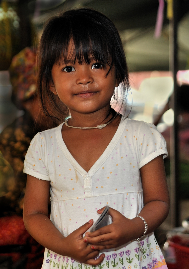 Girl in Kandal Market 1