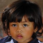 Girl in Siem Reap 01