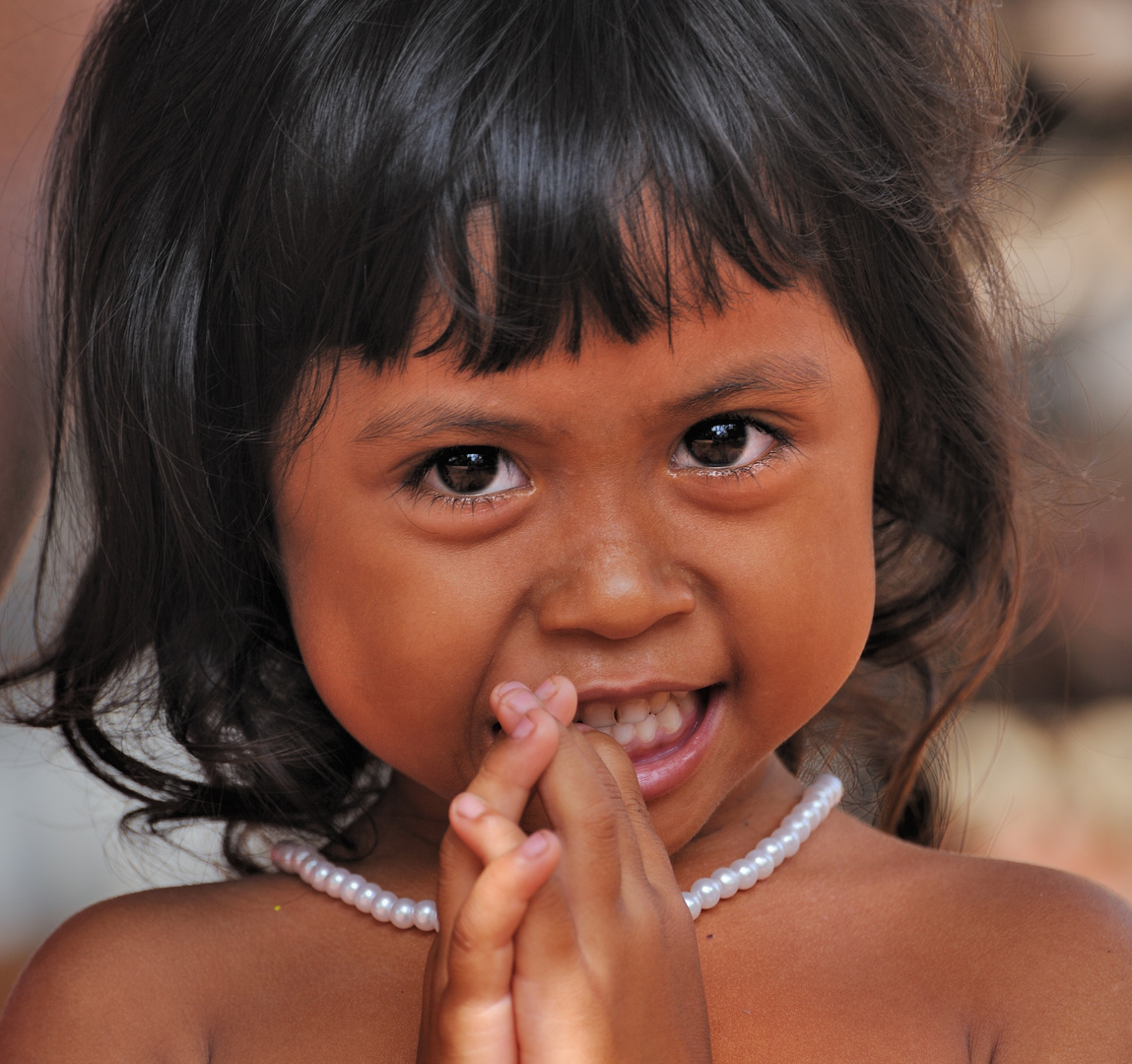 Girl in Siem Reap 02