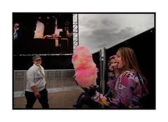 Girl with Candy-floss