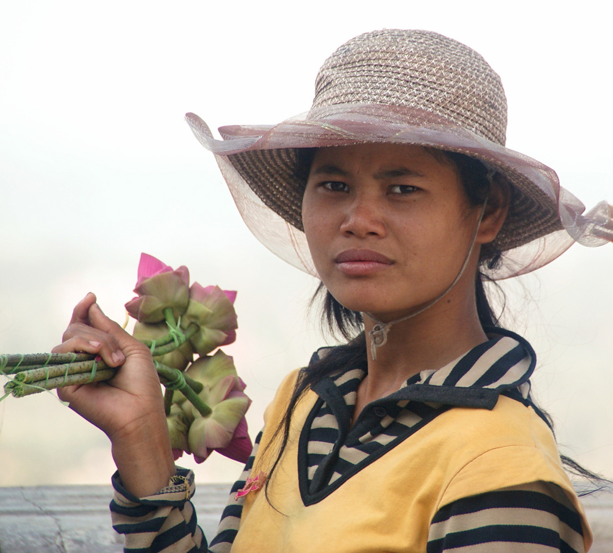 girl with lotus