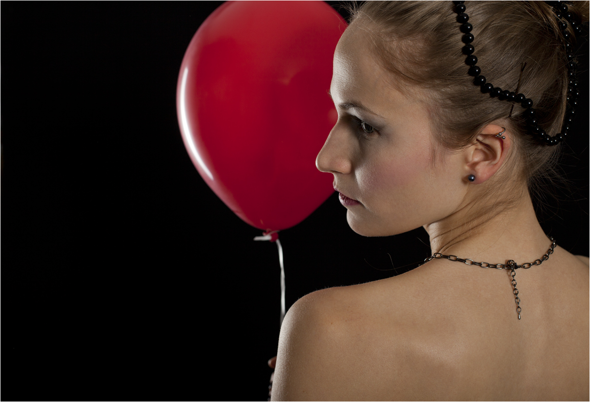Girl with that Red Balloon