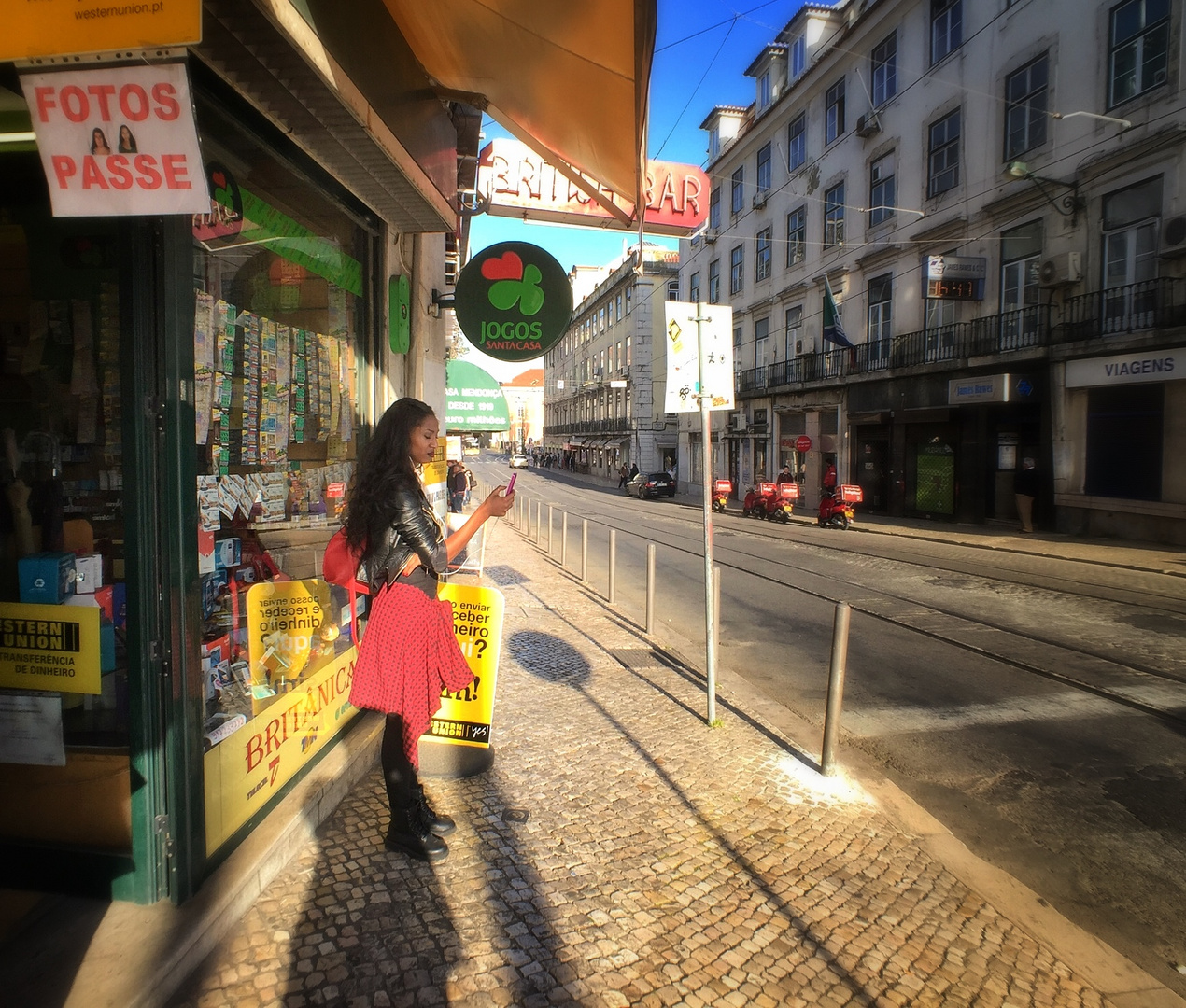 Girl with the mobile Lisbon