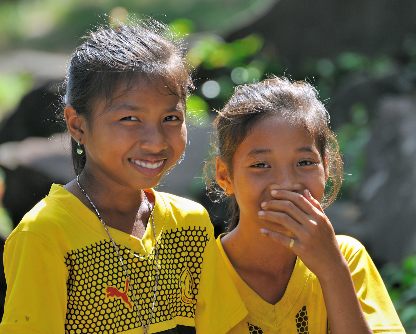 Girls from Banteay Chhmar 02