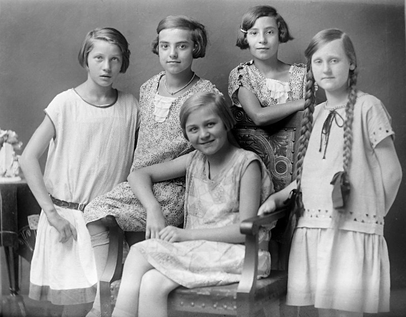 Girls Jahrgang 1920