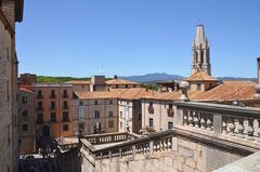 girona [9]