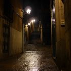 Girona a la nit - rainy street