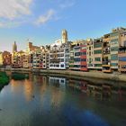 Girona (E) Casas Rio Oñar