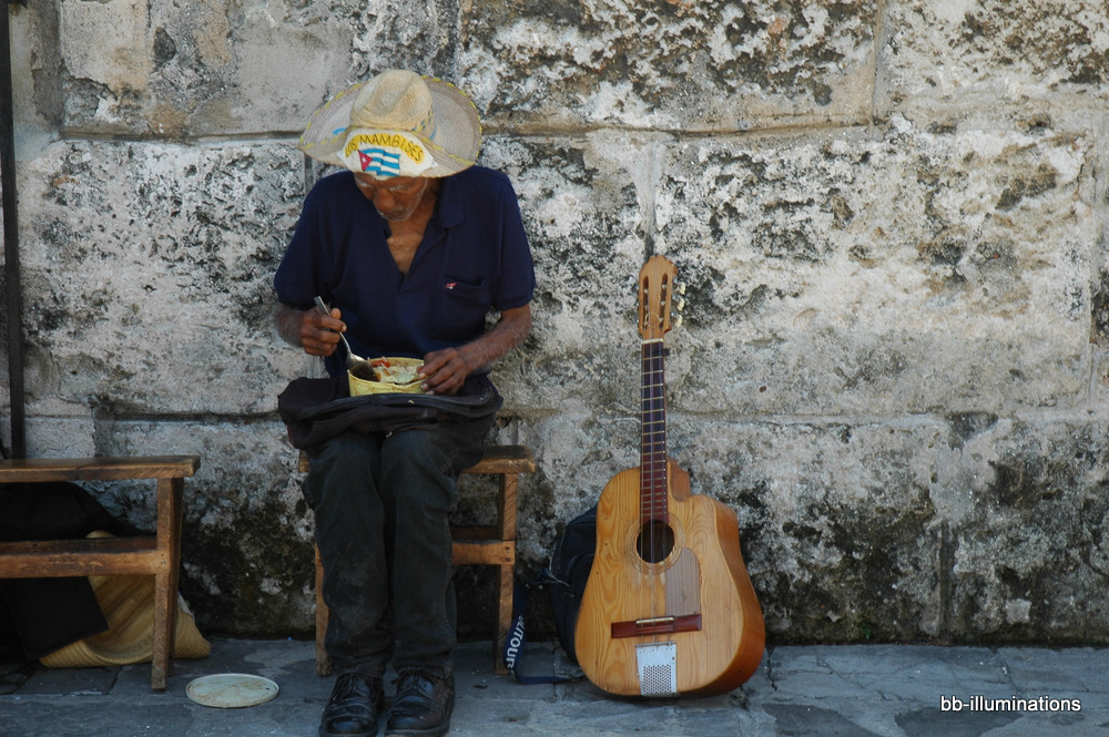 Gitarrenspieler in Havanna