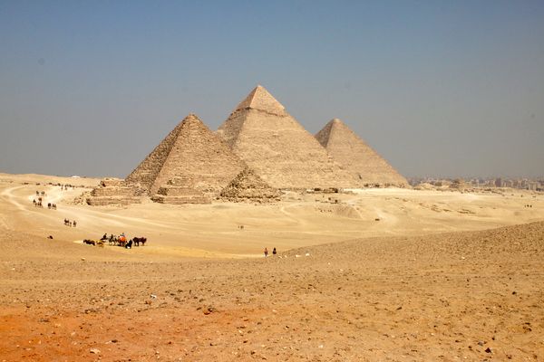 Giza V, ET