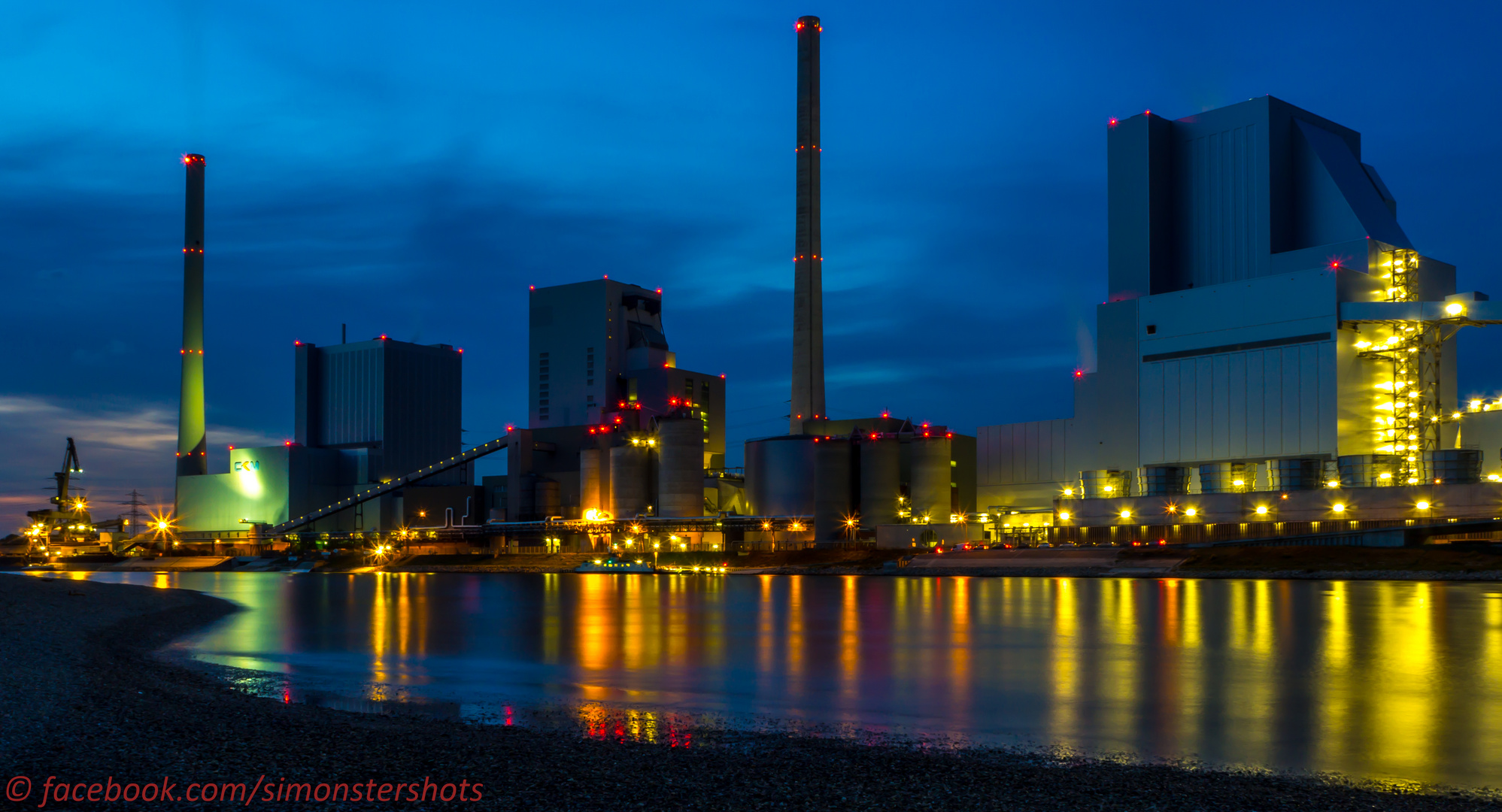 GKM Mannheim bei Nacht