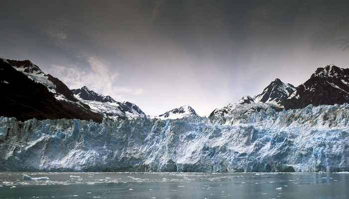 Glacier Bay National Park , Alaska