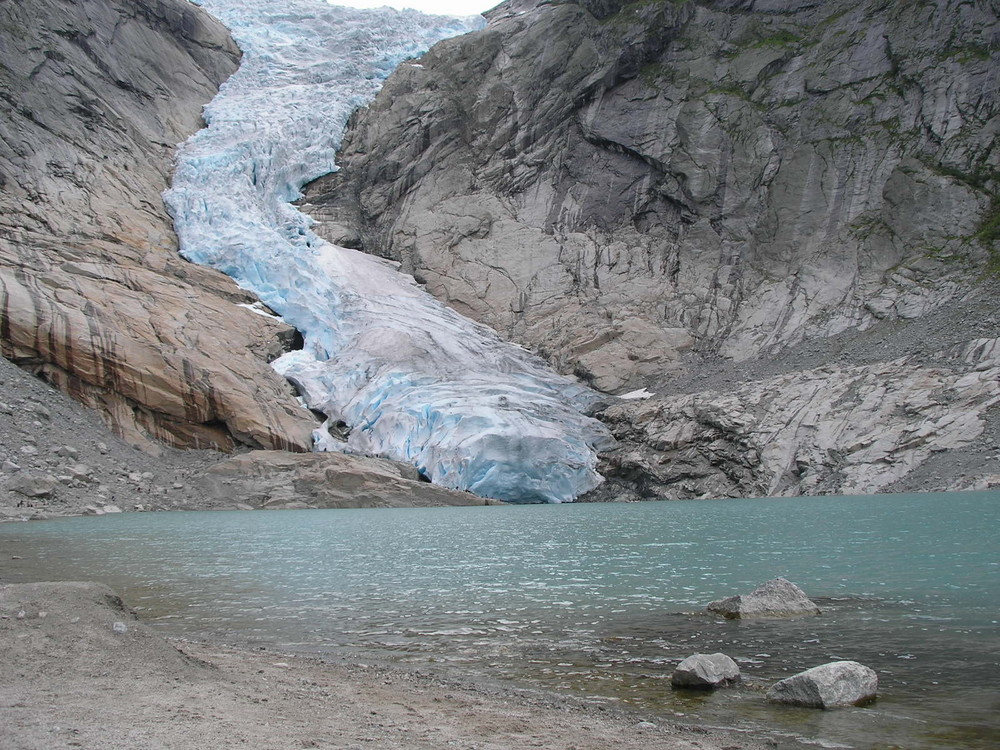 glacier de Briksdal (NORVEGE)