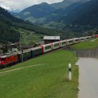 Glacier Express zwischen Chur und Andermatt