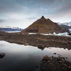 [glacier lagoon...]