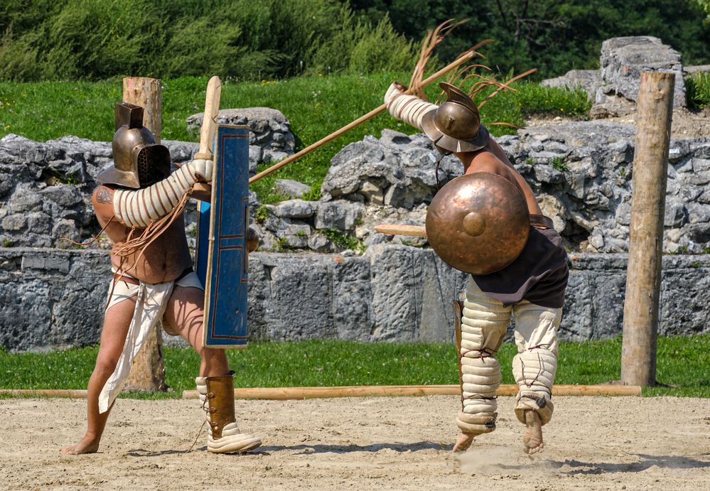 gladiatoren schaukampf training...