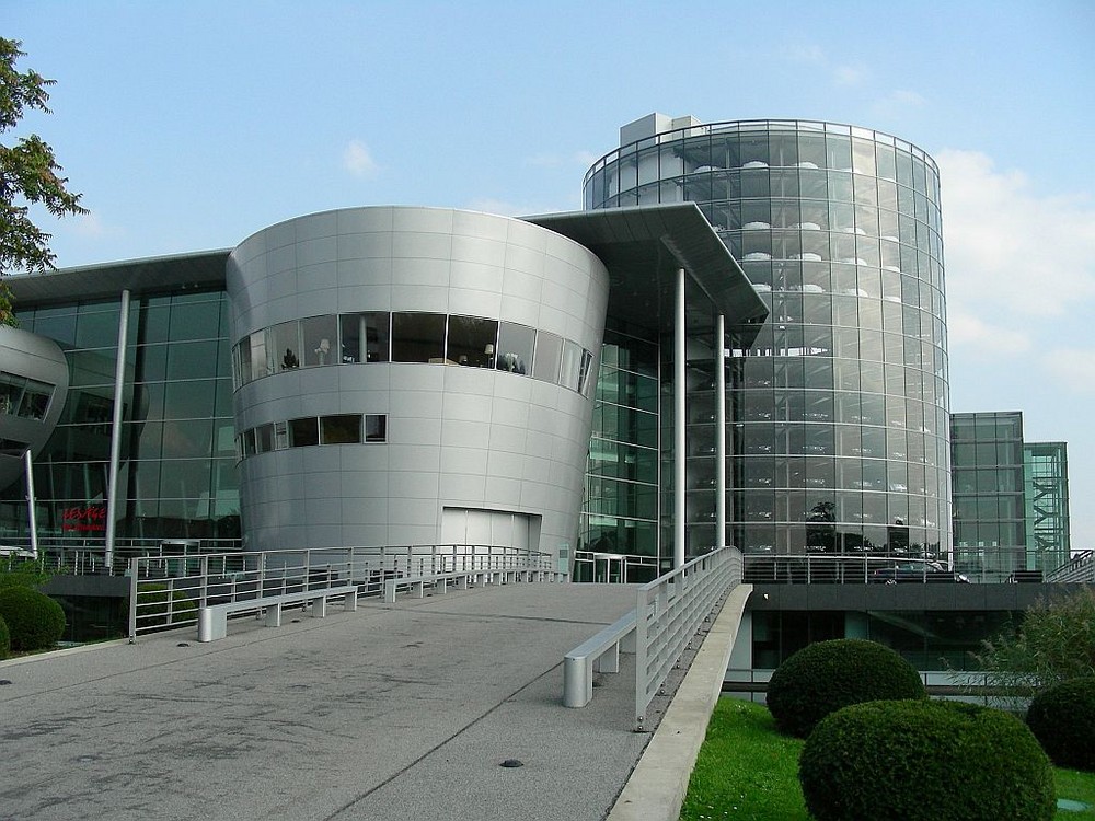 Gläserne Manufaktur Dresden.